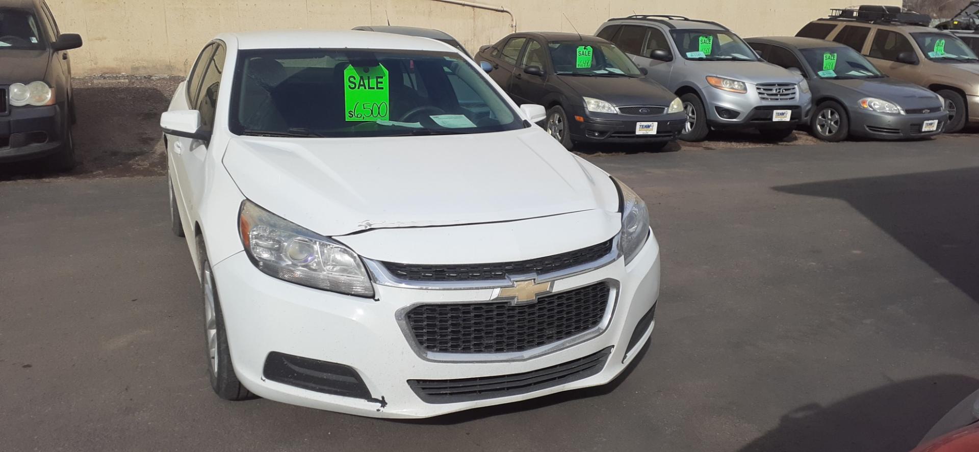 2016 Chevrolet Malibu Limited 1LT (1G11C5SA7GF) with an 2.5L L4 DOHC 16V engine, 6A transmission, located at 2015 Cambell Street, Rapid City, SD, 57701, (605) 342-8326, 44.066433, -103.191772 - CARFAX AVAILABLE - Photo#5